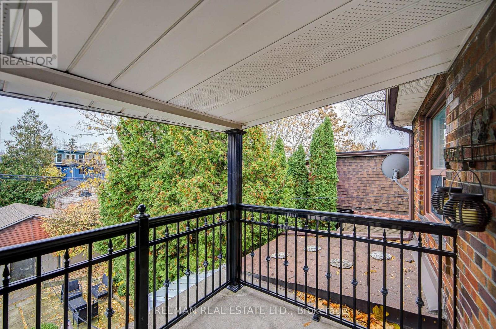 2nd Fl - 723 Euclid Avenue, Toronto, Ontario  M6G 2V1 - Photo 23 - C12552678