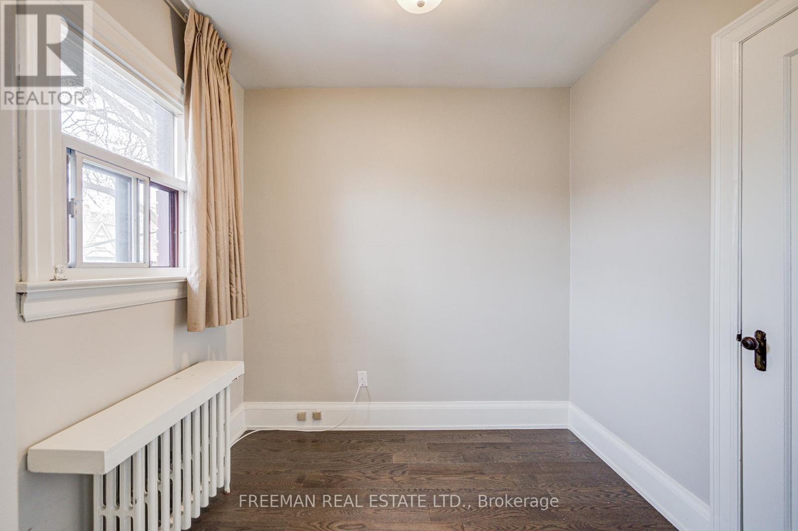 2nd Fl - 723 Euclid Avenue, Toronto, Ontario  M6G 2V1 - Photo 8 - C12552678