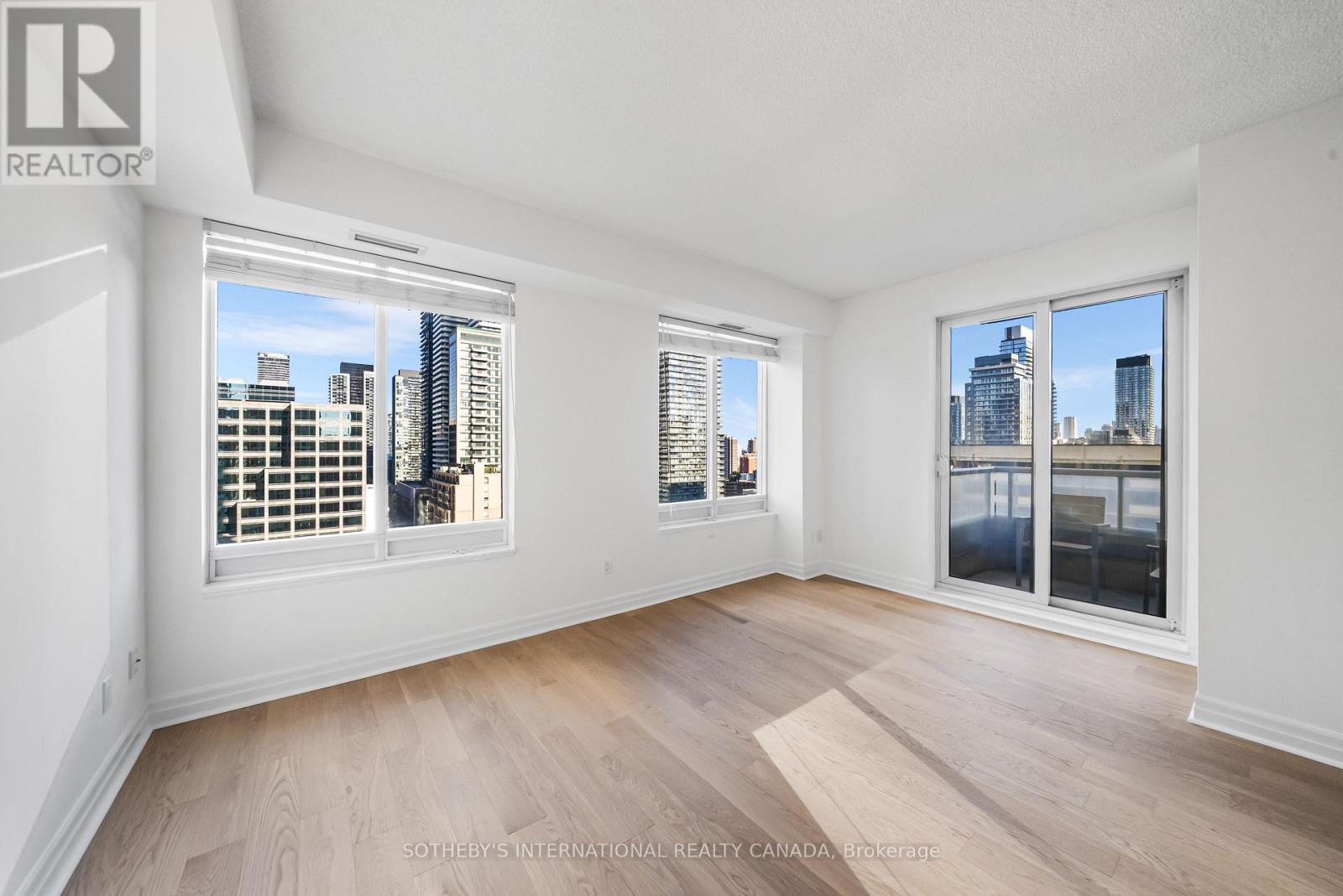 2006 - 35 Balmuto Street, Toronto, Ontario  M4Y 0A3 - Photo 2 - C12552690