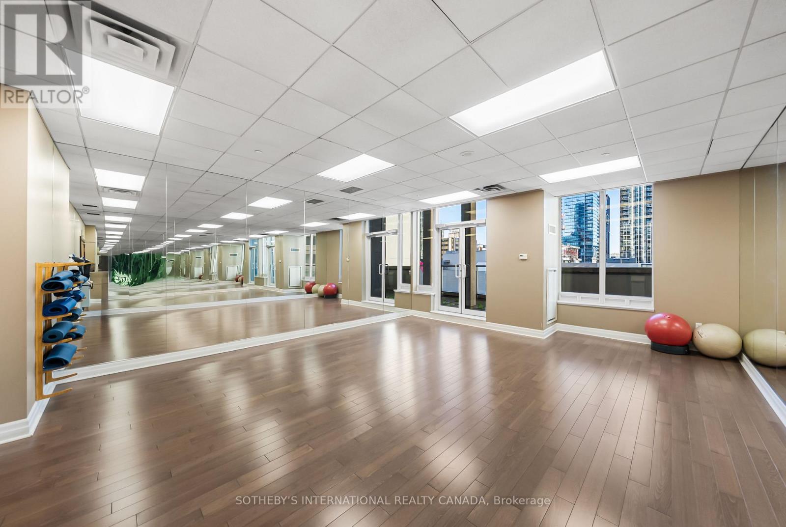 2006 - 35 Balmuto Street, Toronto, Ontario  M4Y 0A3 - Photo 37 - C12552690