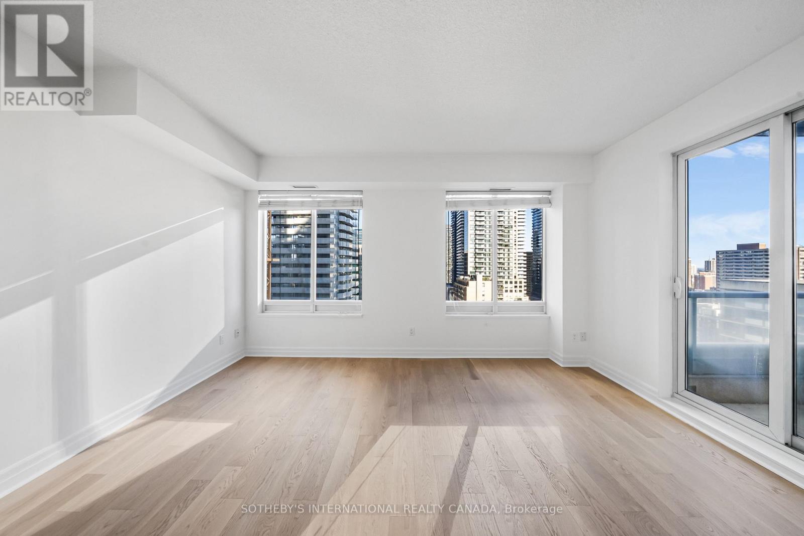 2006 - 35 Balmuto Street, Toronto, Ontario  M4Y 0A3 - Photo 5 - C12552690