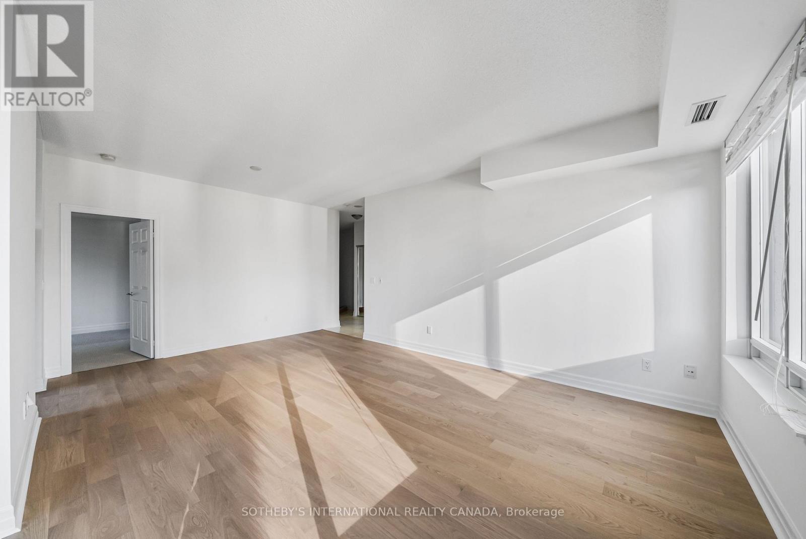 2006 - 35 Balmuto Street, Toronto, Ontario  M4Y 0A3 - Photo 6 - C12552690