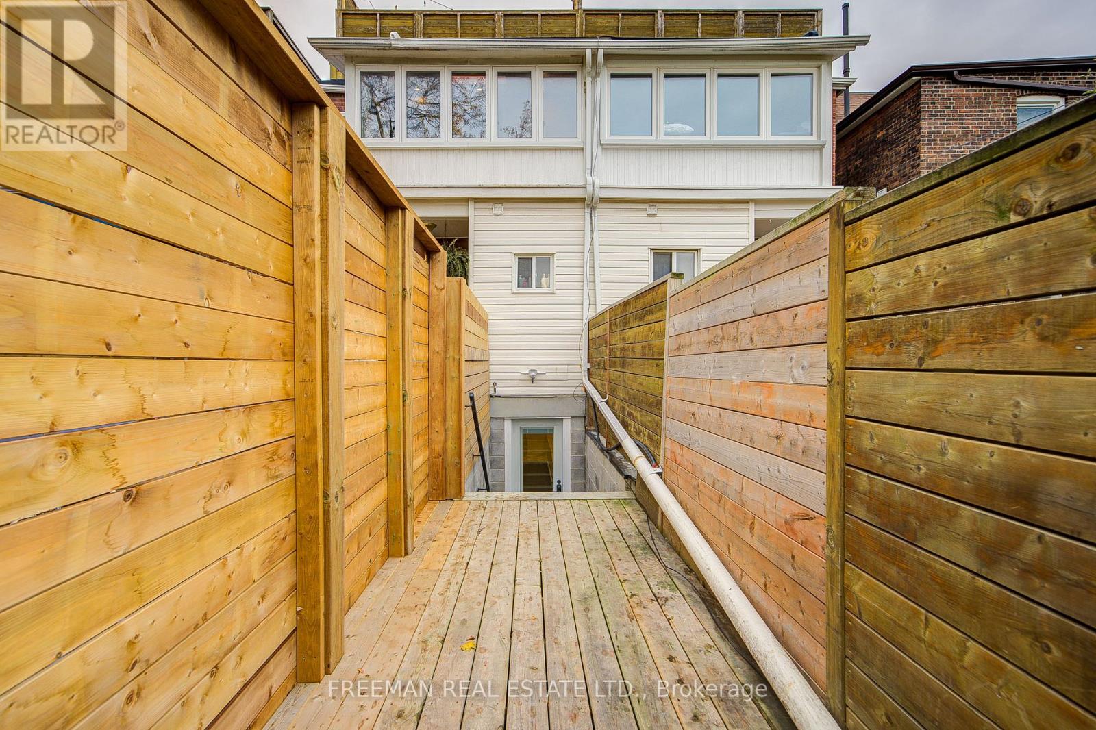 Bsmt - 470 Grace Street, Toronto, Ontario  M6G 3A9 - Photo 13 - C12552718