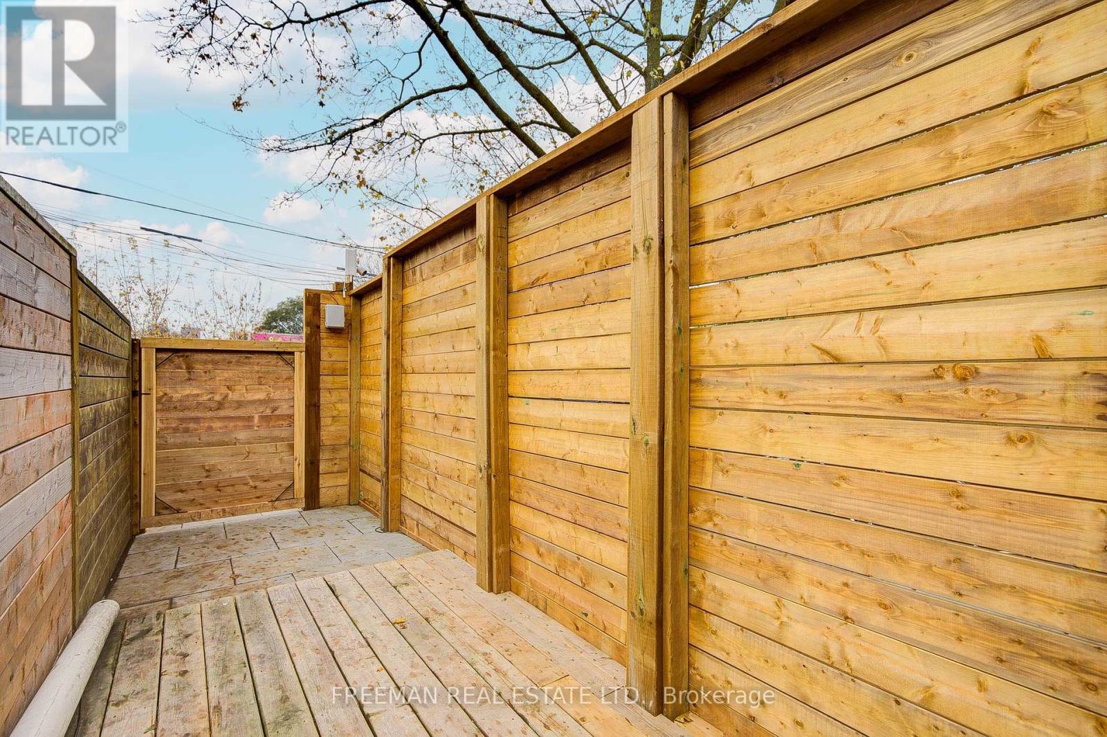 Bsmt - 470 Grace Street, Toronto, Ontario  M6G 3A9 - Photo 15 - C12552718