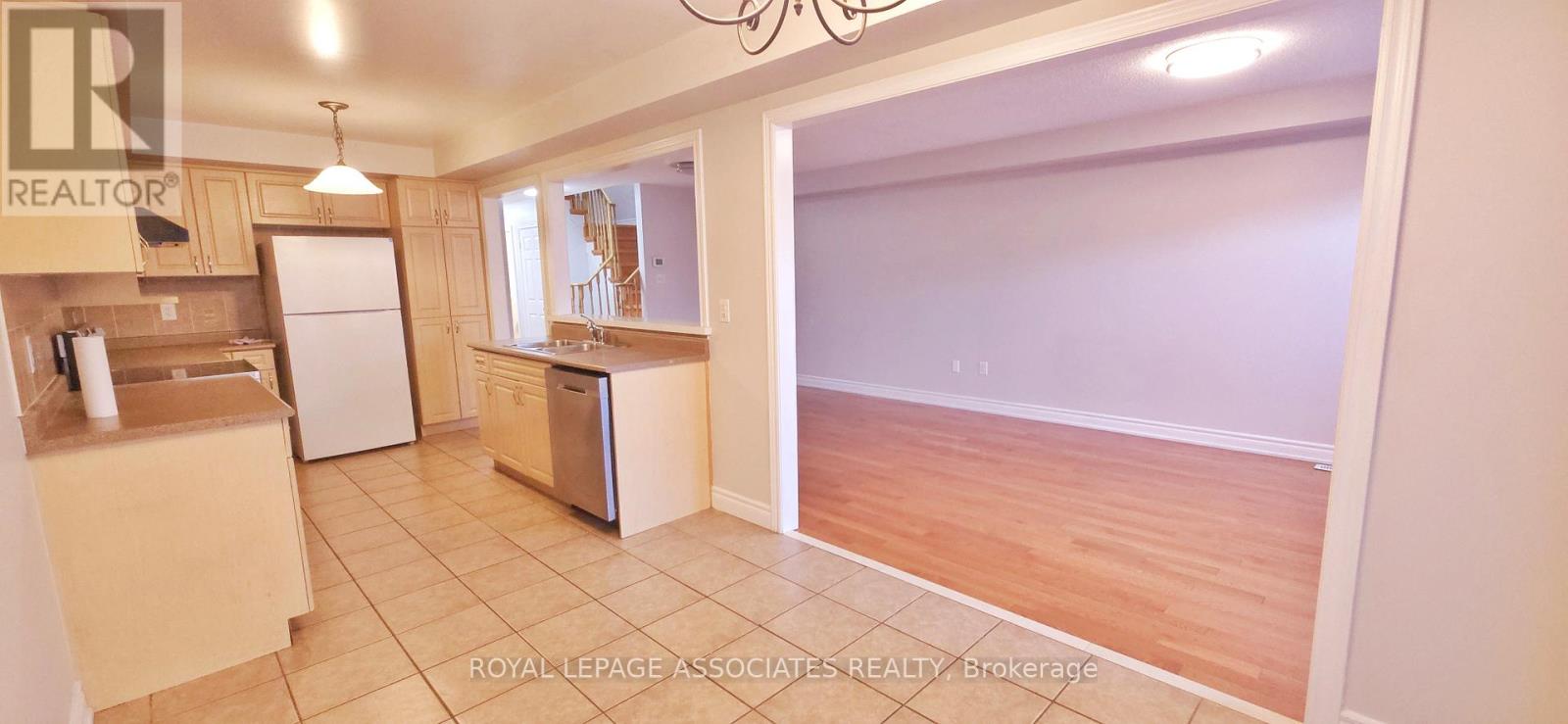 109 Atherton Avenue, Ajax, Ontario  L1T 0L2 - Photo 4 - E12552738