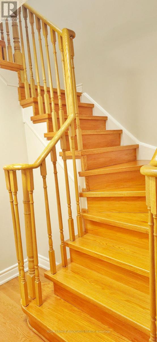 109 Atherton Avenue, Ajax, Ontario  L1T 0L2 - Photo 6 - E12552738