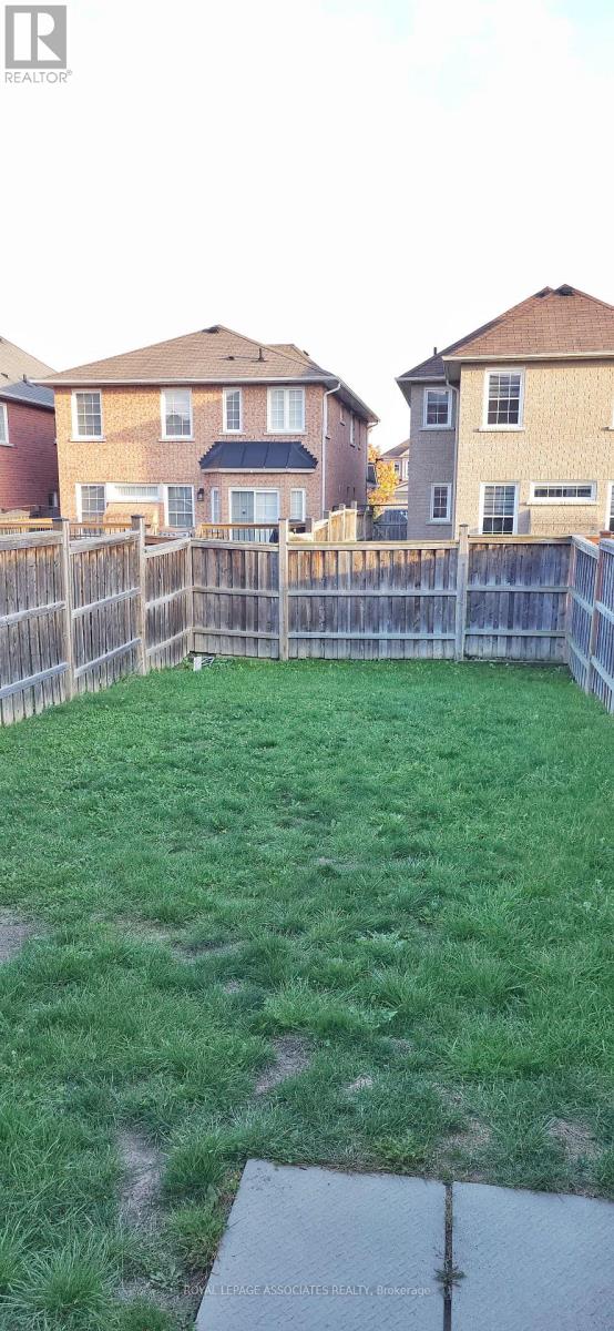 109 Atherton Avenue, Ajax, Ontario  L1T 0L2 - Photo 9 - E12552738