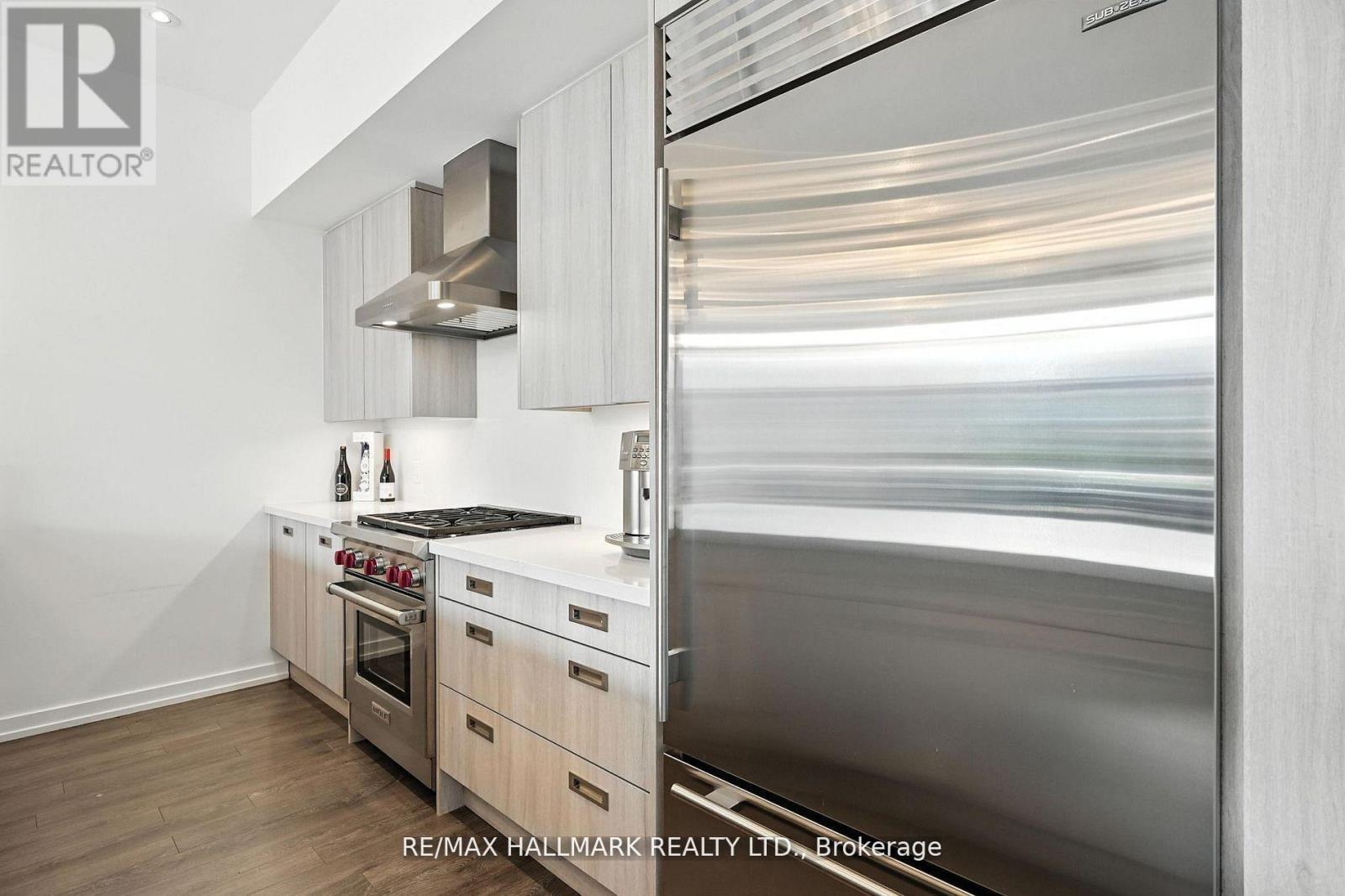 3658 Ferretti Court E, Innisfil, Ontario  L9S 0N6 - Photo 6 - N12552684