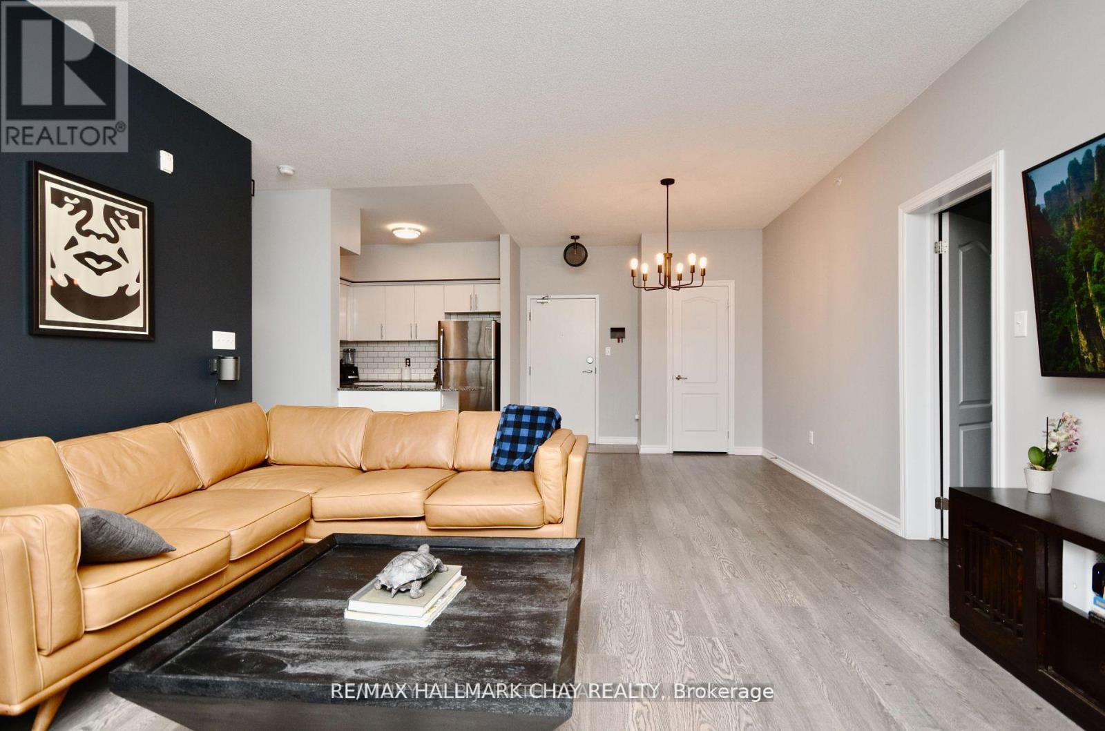 405 - 44 Ferndale Drive S, Barrie, Ontario  L4N 2V1 - Photo 3 - S12552680