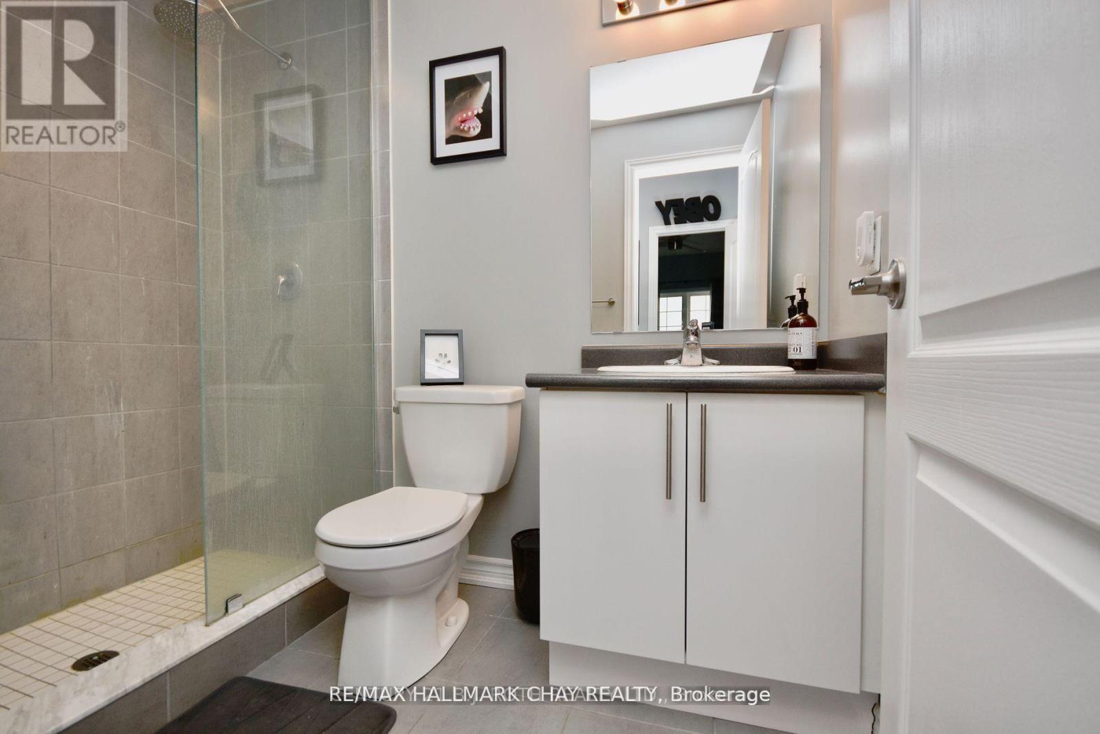 405 - 44 Ferndale Drive S, Barrie, Ontario  L4N 2V1 - Photo 8 - S12552680