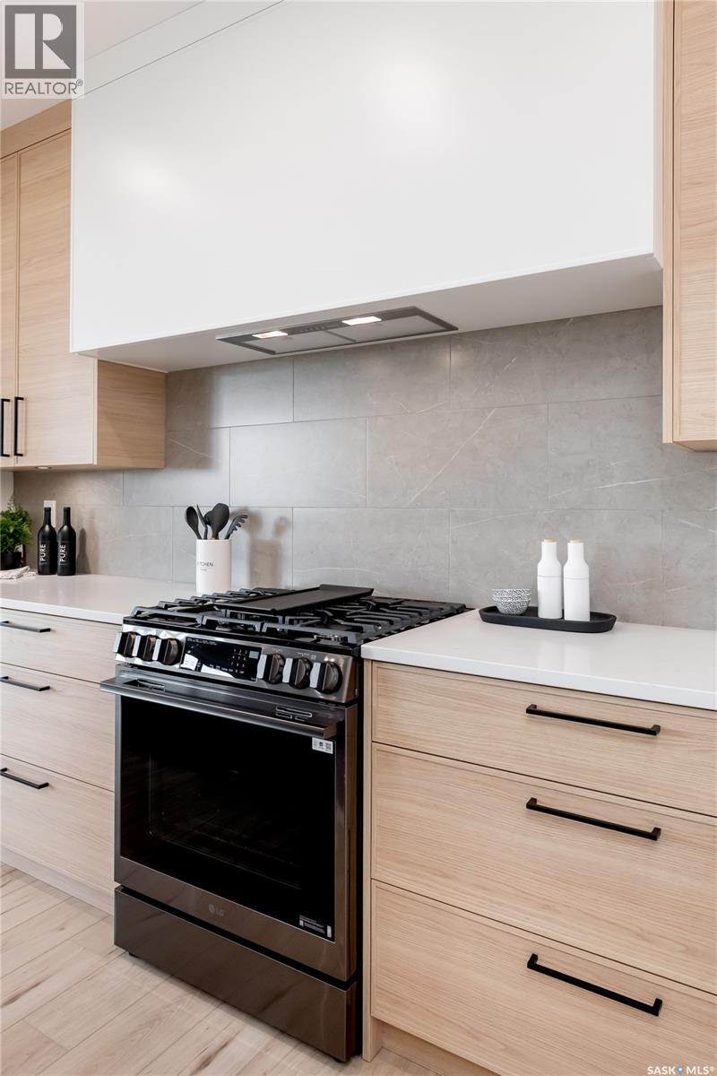 158 Cockroft Manor, Saskatoon, Saskatchewan  S7V 1L1 - Photo 9 - SK020369