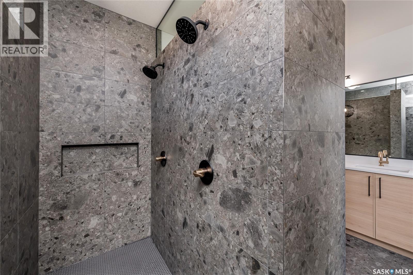 158 Cockroft Manor, Saskatoon, Saskatchewan  S7V 1L1 - Photo 41 - SK020369