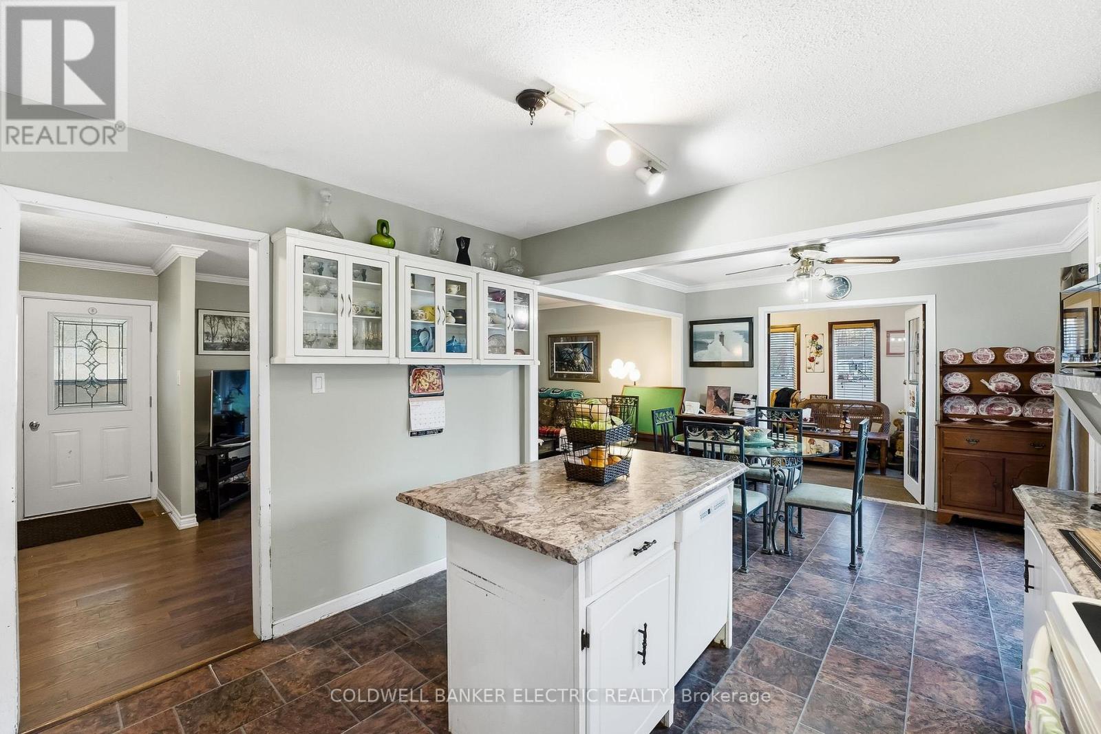 62 Airport Road, Addington Highlands, Ontario  K0H 2G0 - Photo 14 - X12552780