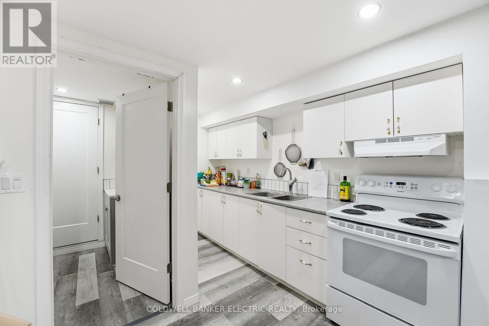 62 Airport Road, Addington Highlands, Ontario  K0H 2G0 - Photo 31 - X12552780