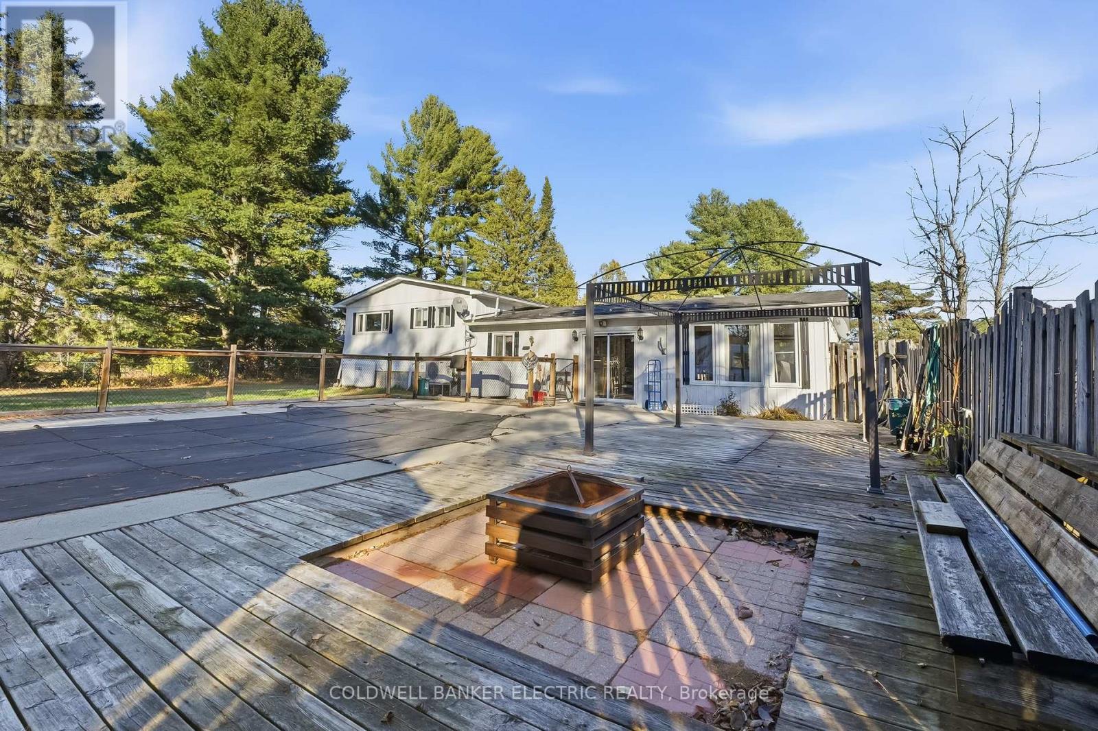 62 Airport Road, Addington Highlands, Ontario  K0H 2G0 - Photo 40 - X12552780