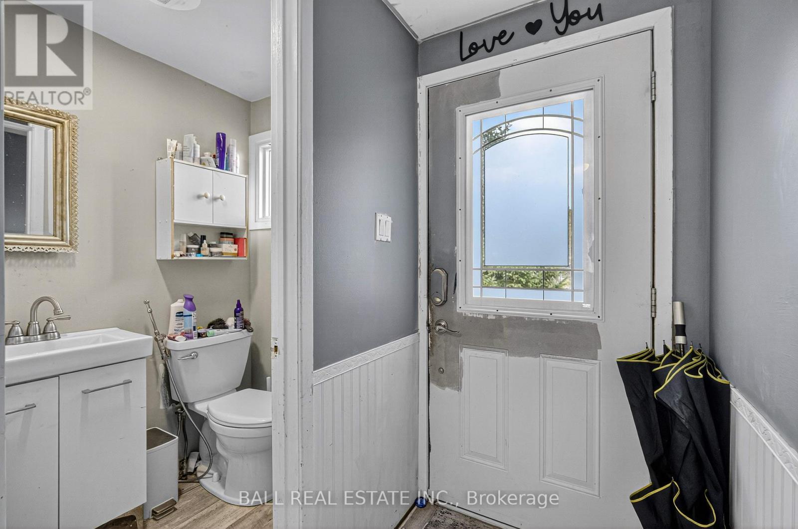 2131 Walker Avenue, Peterborough, Ontario  K9L 1T6 - Photo 4 - X12552928