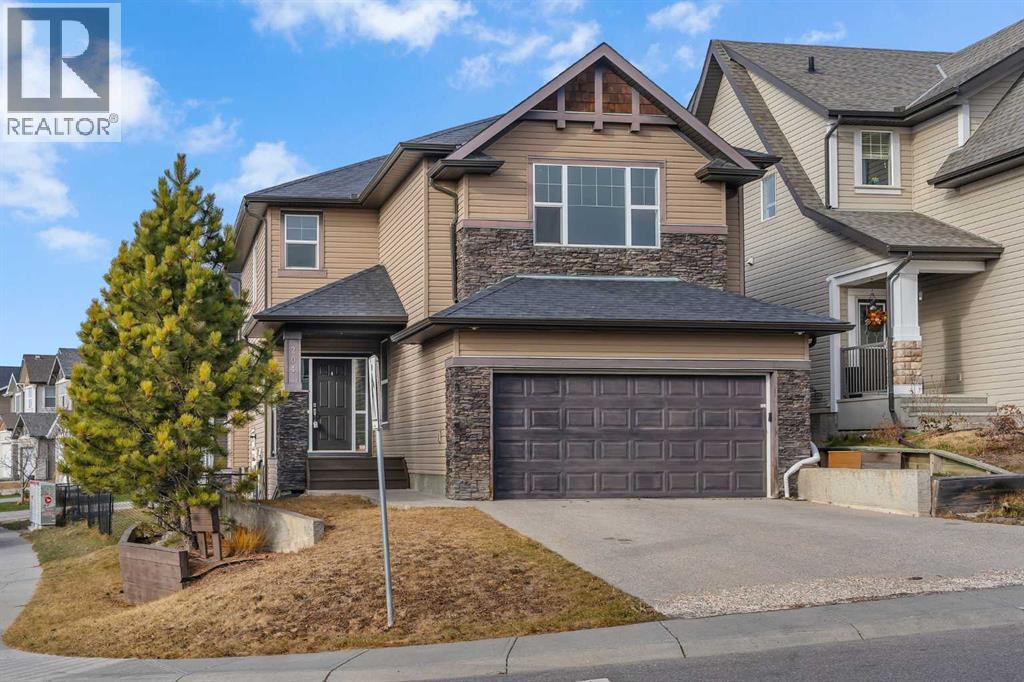 204 Sunset View, Cochrane, Alberta  T4C 0E9 - Photo 1 - A2268934
