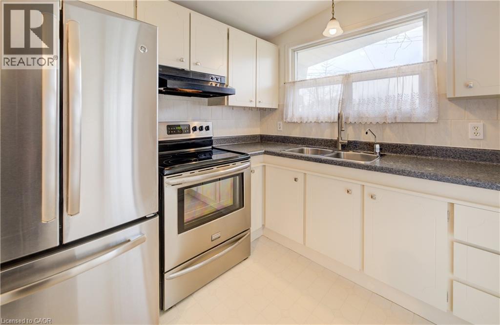 6 Jasmine Street, Hamilton, Ontario  L8V 2M9 - Photo 13 - 40788844