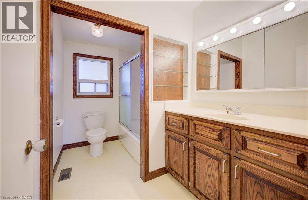 6 Jasmine Street, Hamilton, Ontario  L8V 2M9 - Photo 24 - 40788844