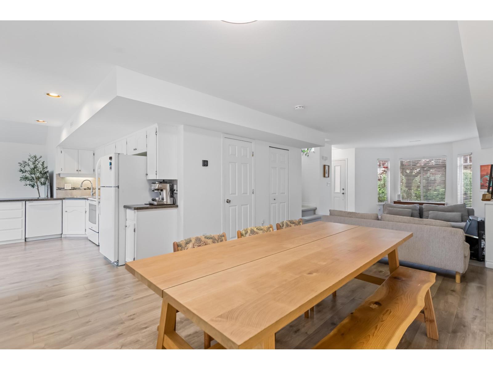 30 32361 Mcrae Avenue, Mission, British Columbia  V2V 4X7 - Photo 12 - R3068029