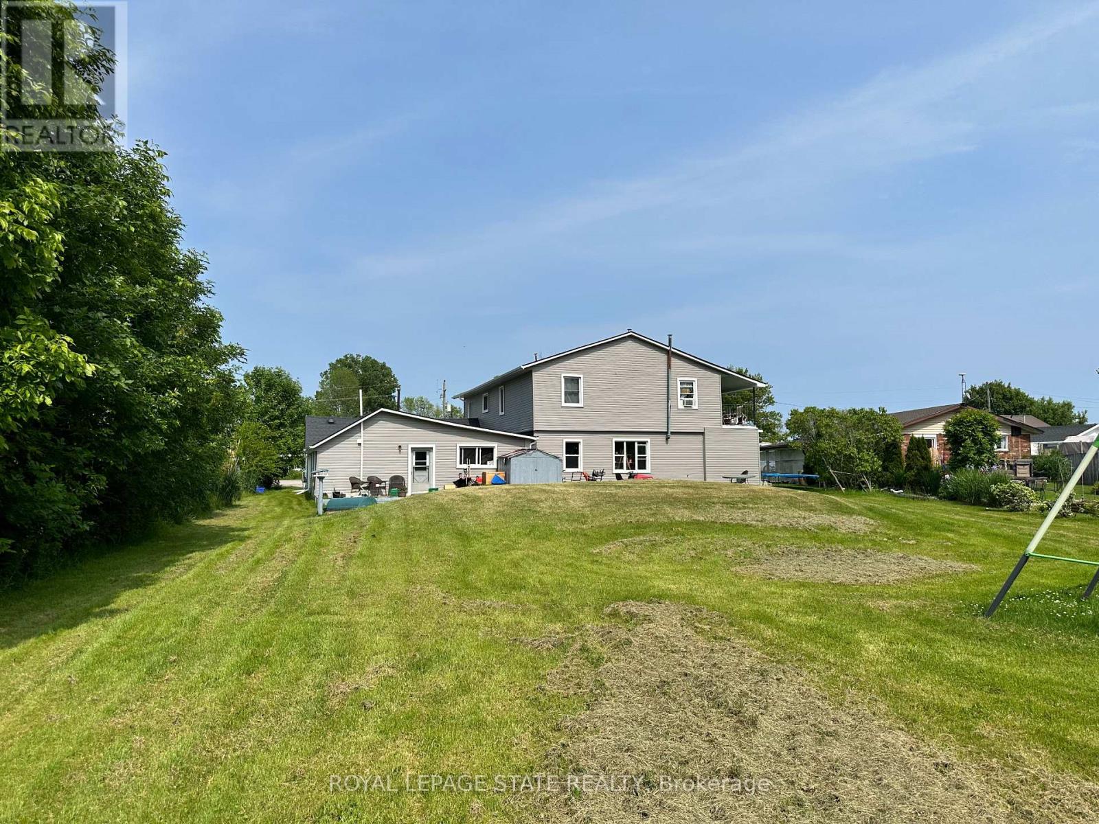 1572 North Shore Drive, Haldimand, Ontario  N0A 1K0 - Photo 18 - X12219553