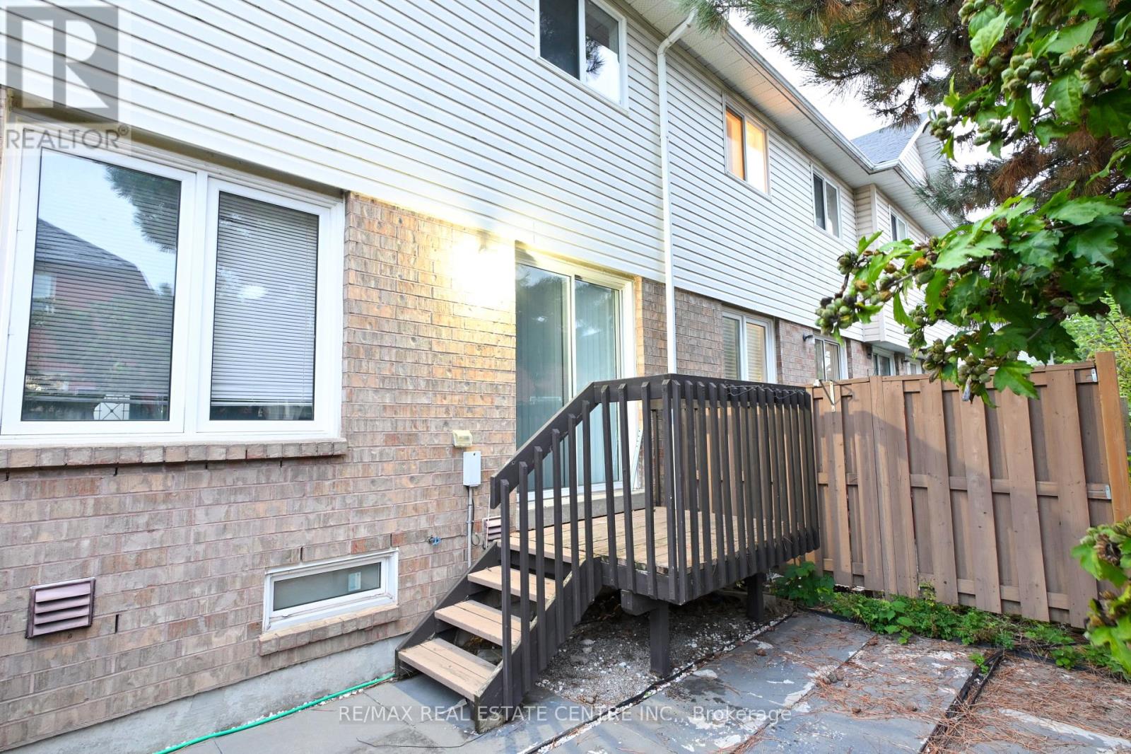 51 - 1484 Torrington Drive, Mississauga, Ontario  L5V 1Y2 - Photo 24 - W12552652