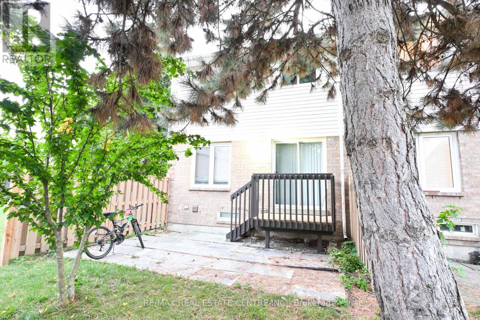 51 - 1484 Torrington Drive, Mississauga, Ontario  L5V 1Y2 - Photo 25 - W12552652