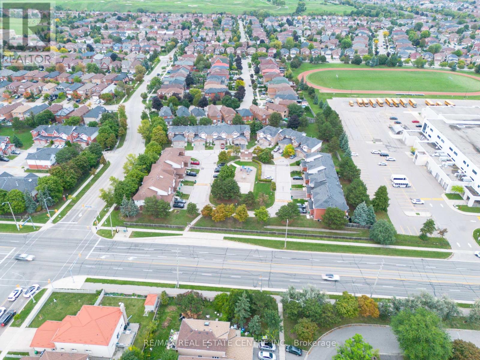 51 - 1484 Torrington Drive, Mississauga, Ontario  L5V 1Y2 - Photo 27 - W12552652