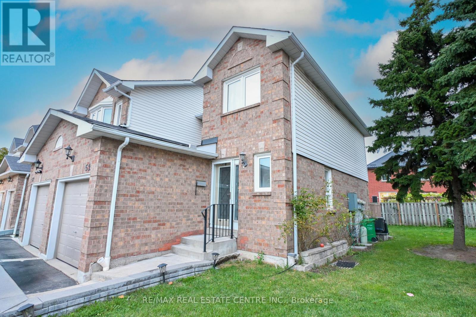 51 - 1484 Torrington Drive, Mississauga, Ontario  L5V 1Y2 - Photo 4 - W12552652