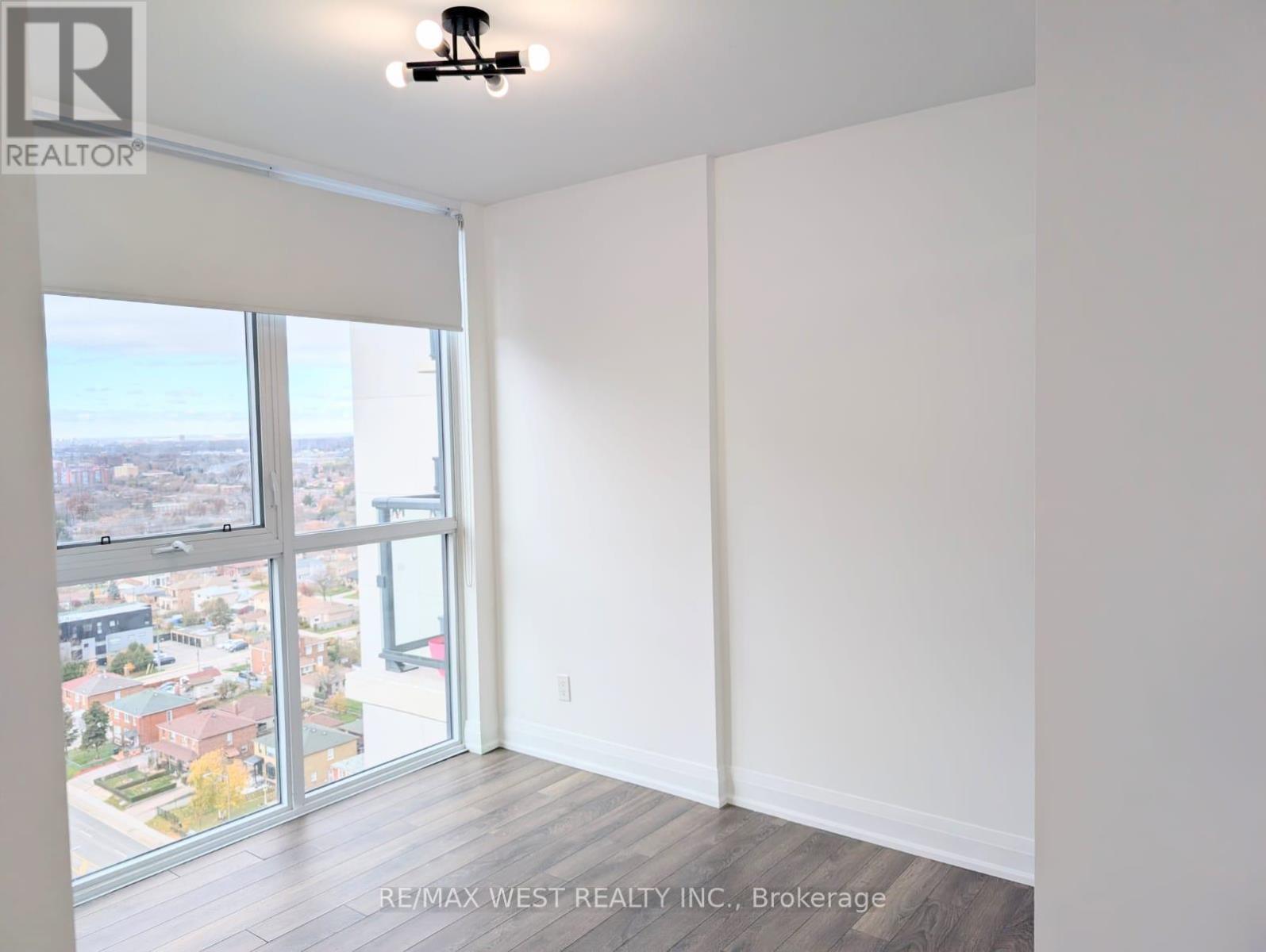 1710 - 1461 Lawrence Avenue, Toronto, Ontario  M6L 0A6 - Photo 16 - W12552686