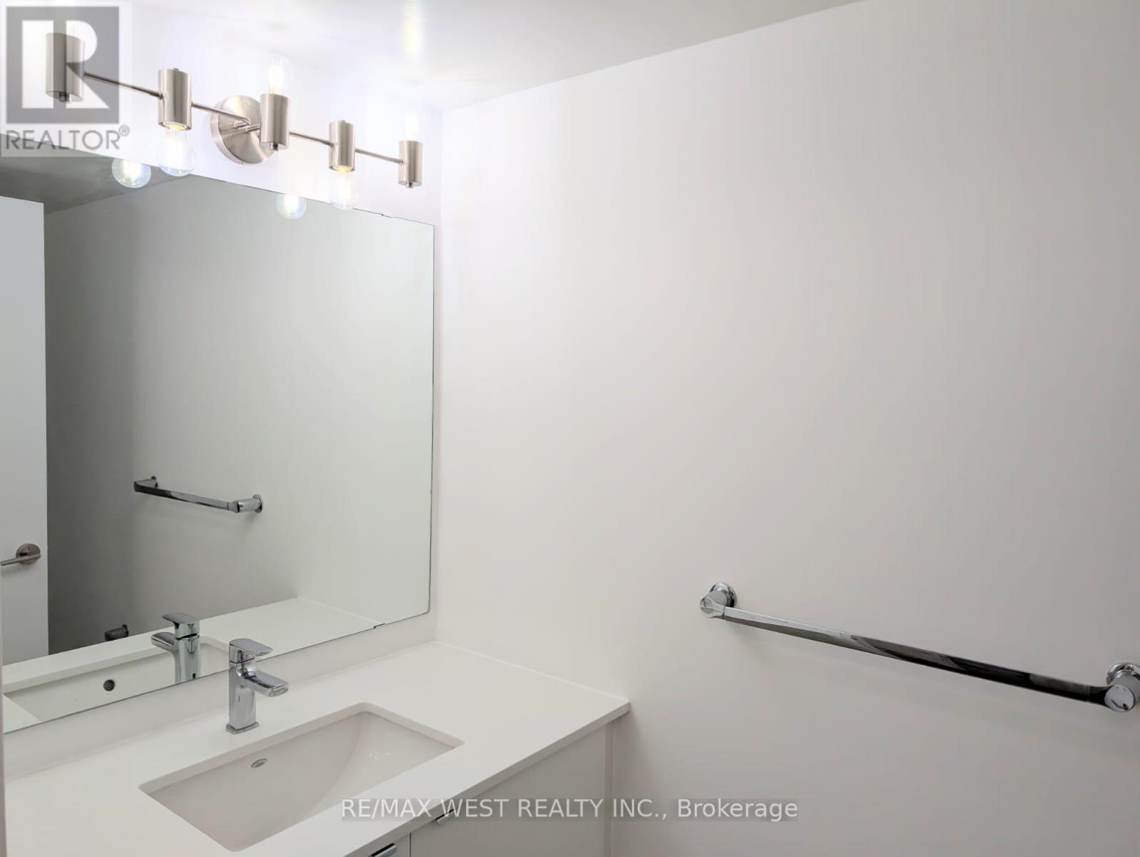 1710 - 1461 Lawrence Avenue, Toronto, Ontario  M6L 0A6 - Photo 18 - W12552686