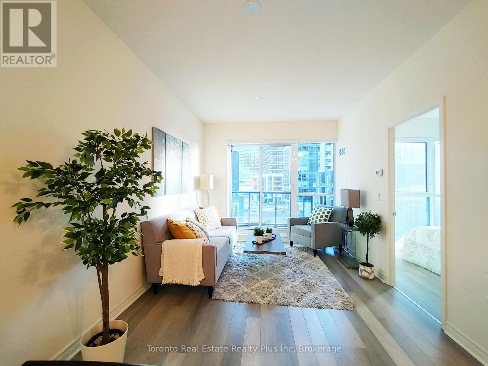 403 - 39 Annie Craig Drive, Toronto, Ontario  M8V 0H1 - Photo 13 - W12552720