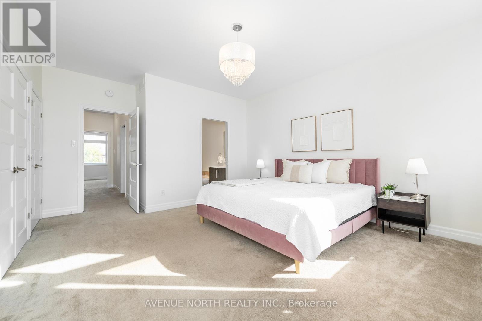 938 Woodroffe Avenue, Ottawa, Ontario K2A 3R7 - Photo 31 - X12552848