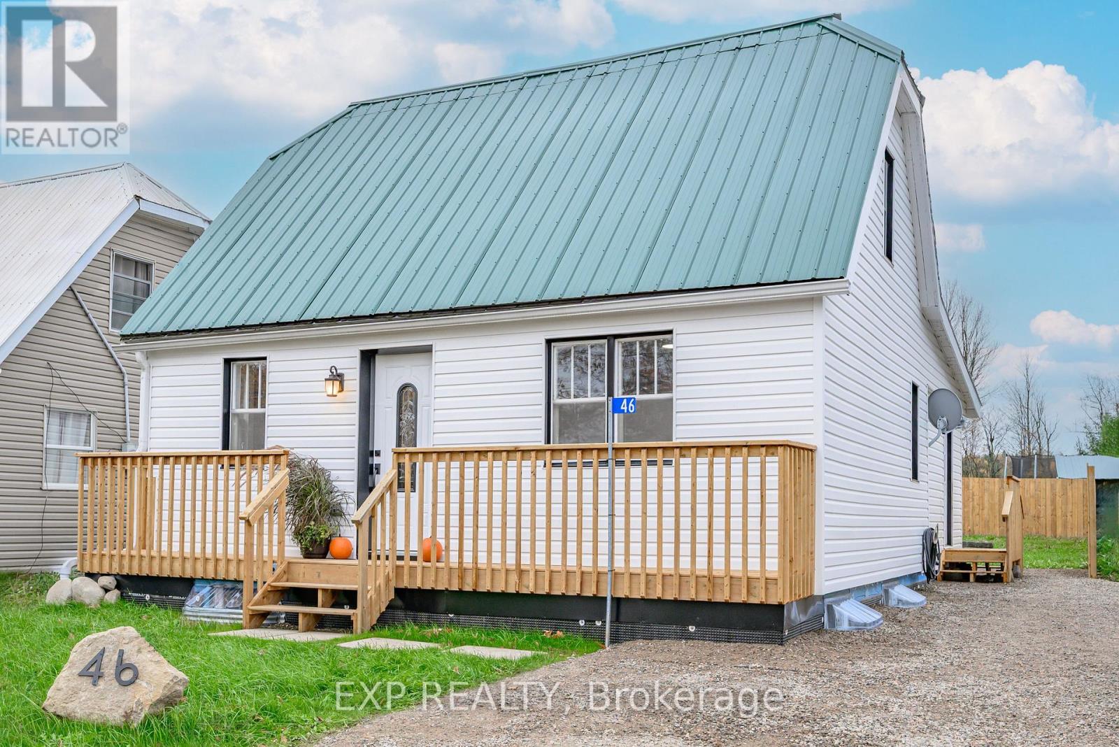 46 Young Street, Hastings Highlands, Ontario  K0L 2S0 - Photo 41 - X12552682