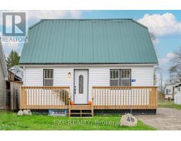 46 YOUNG STREET, Hastings Highlands, Ontario