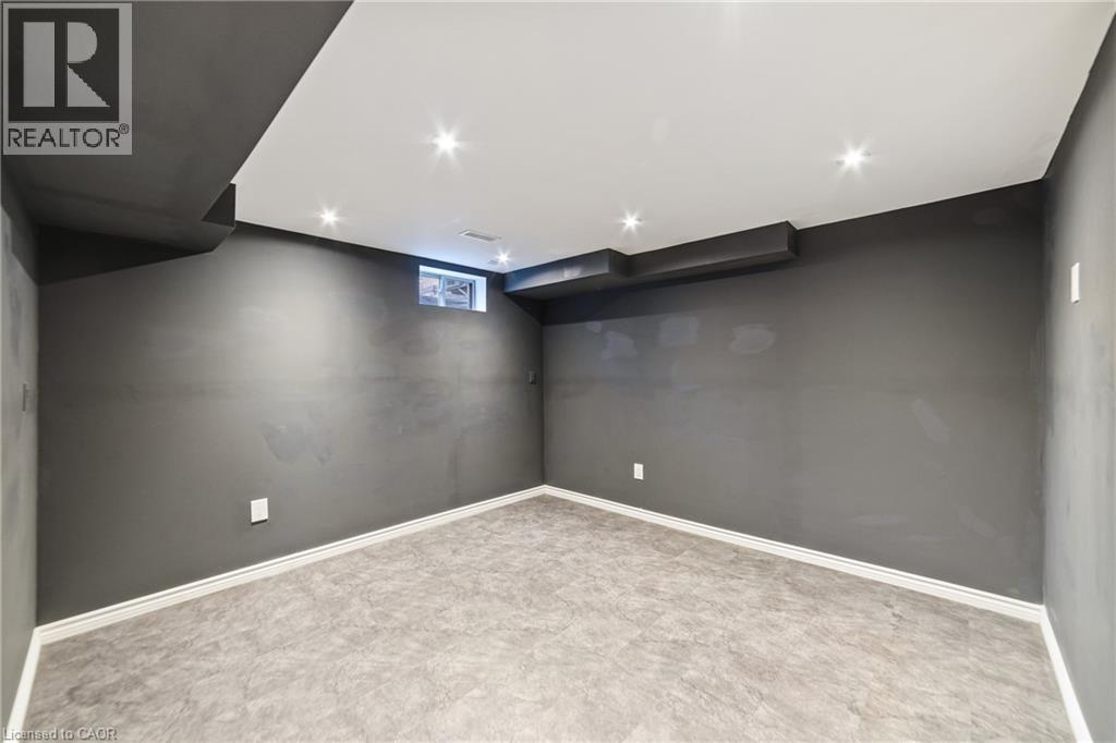 17 Dennis Drive, Smithville, Ontario  L0R 2A0 - Photo 30 - 40788598