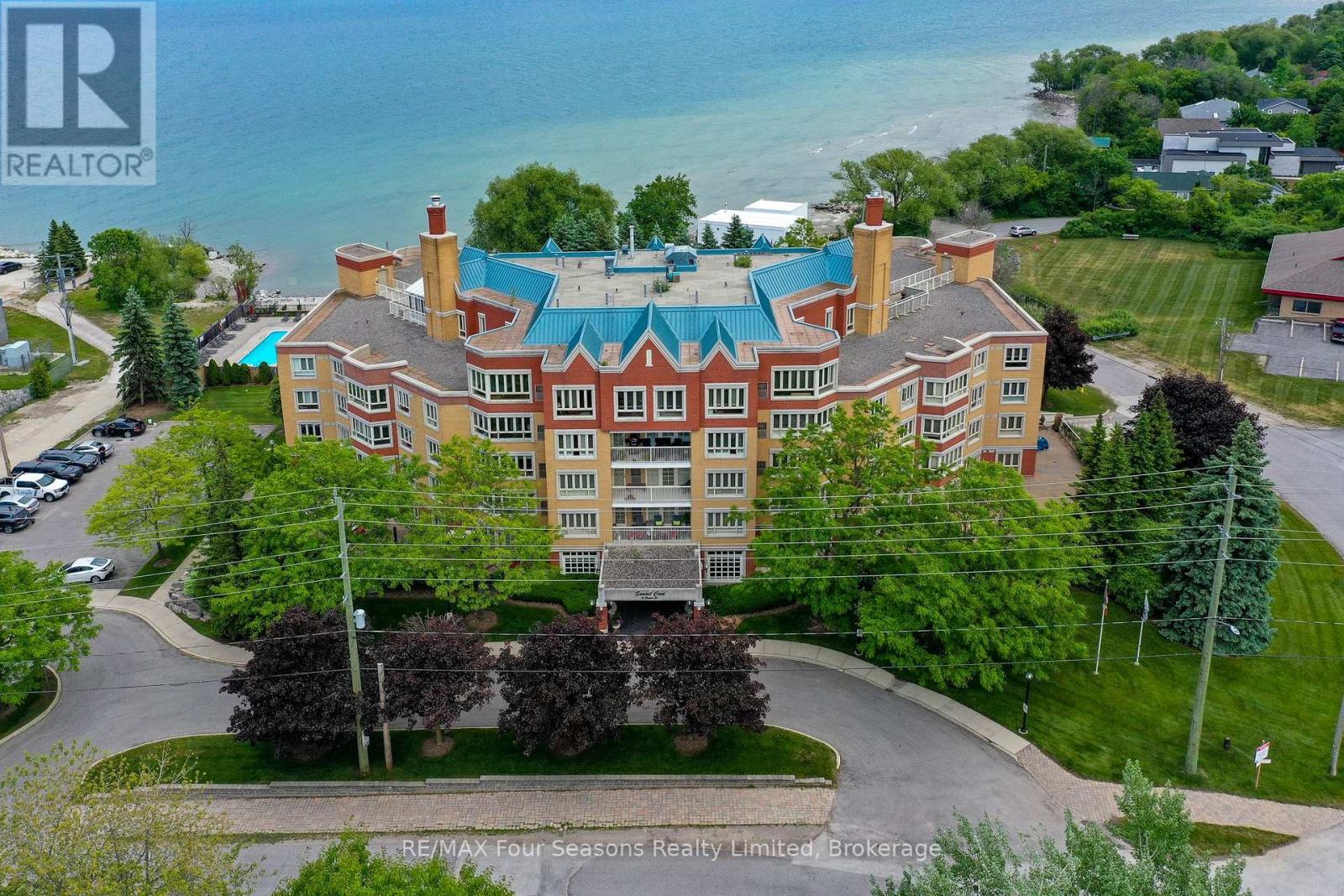 104 - 16 RAGLAN STREET, collingwood, Ontario