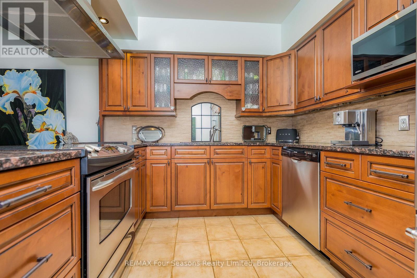 104 - 16 Raglan Street, Collingwood, Ontario  L9Y 4Y2 - Photo 5 - S12552760