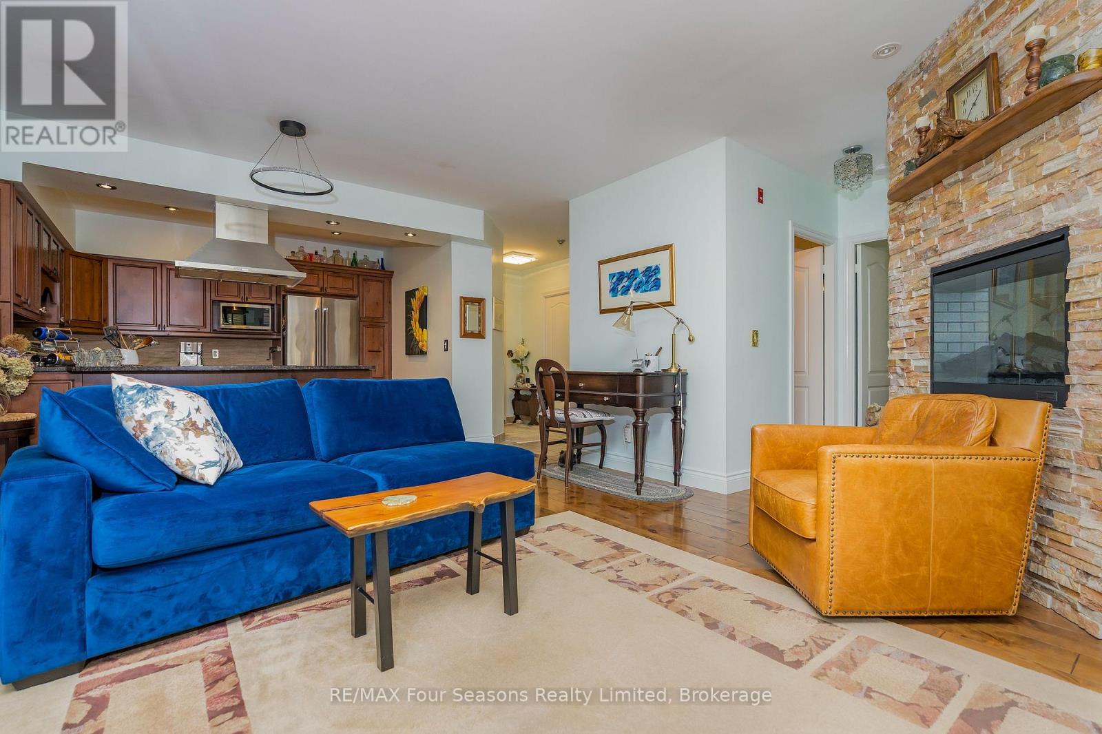 104 - 16 Raglan Street, Collingwood, Ontario  L9Y 4Y2 - Photo 7 - S12552760