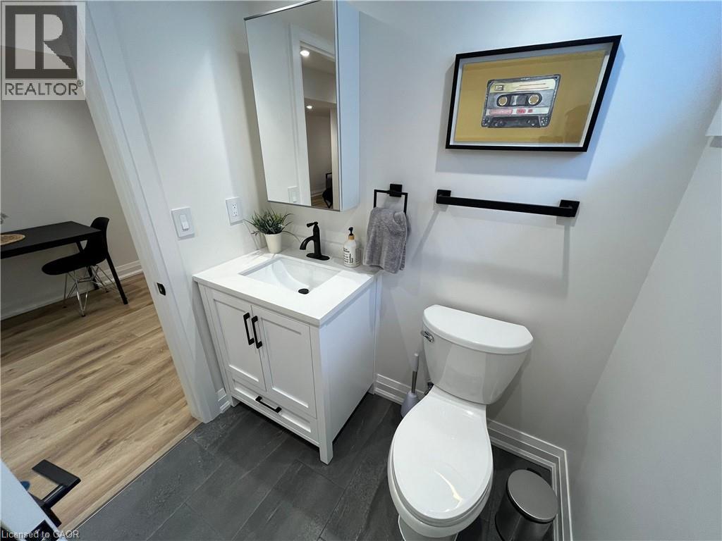 179 Paradise Road N Unit# Basement, Hamilton, Ontario  L8S 3T2 - Photo 9 - 40786914