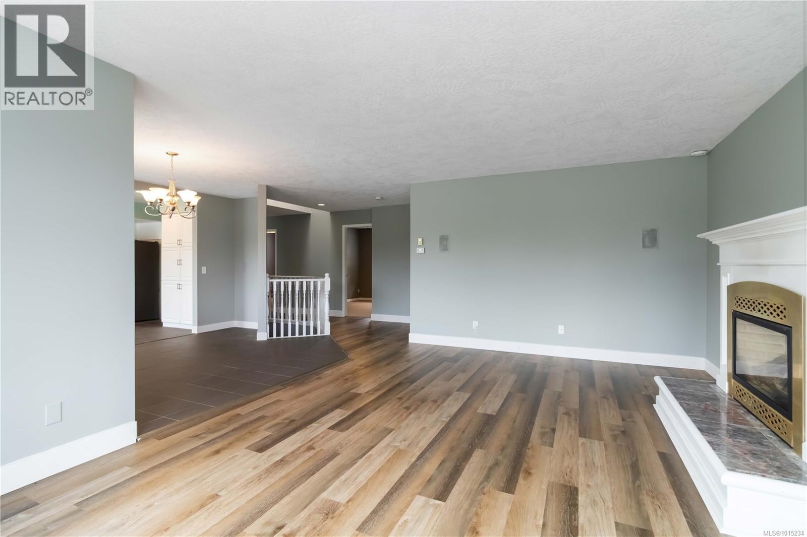 2344 Ocean Ave, Sidney, British Columbia  V8L 4V9 - Photo 5 - 1015234