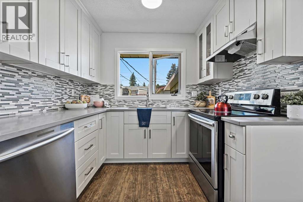 708 101 Avenue Sw, Calgary, Alberta  T2W 0A1 - Photo 11 - A2252037