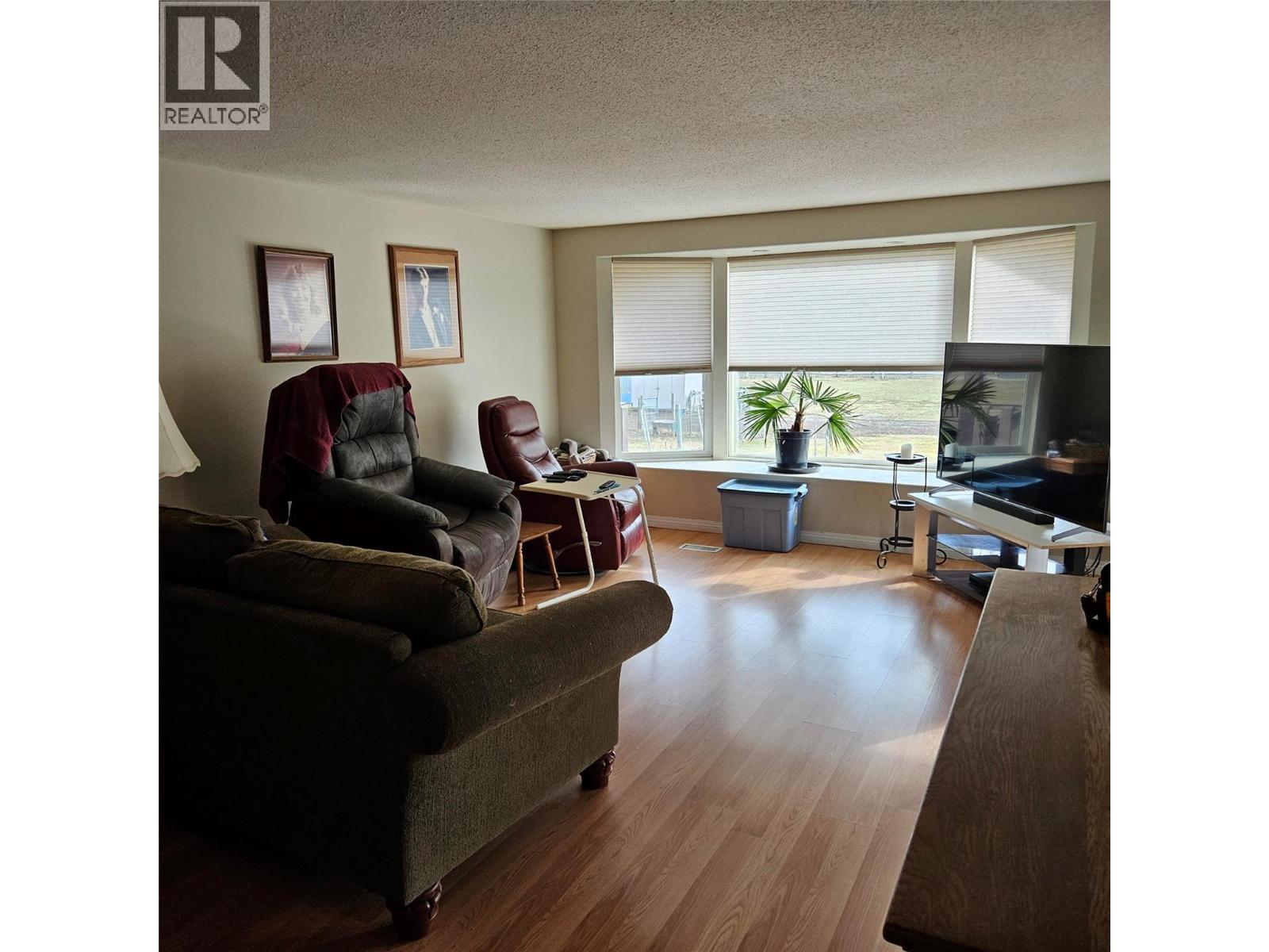 Lorem Ipsum Dolor Si, Falkland, British Columbia  V0E  - Photo 29 - DEMO28655256