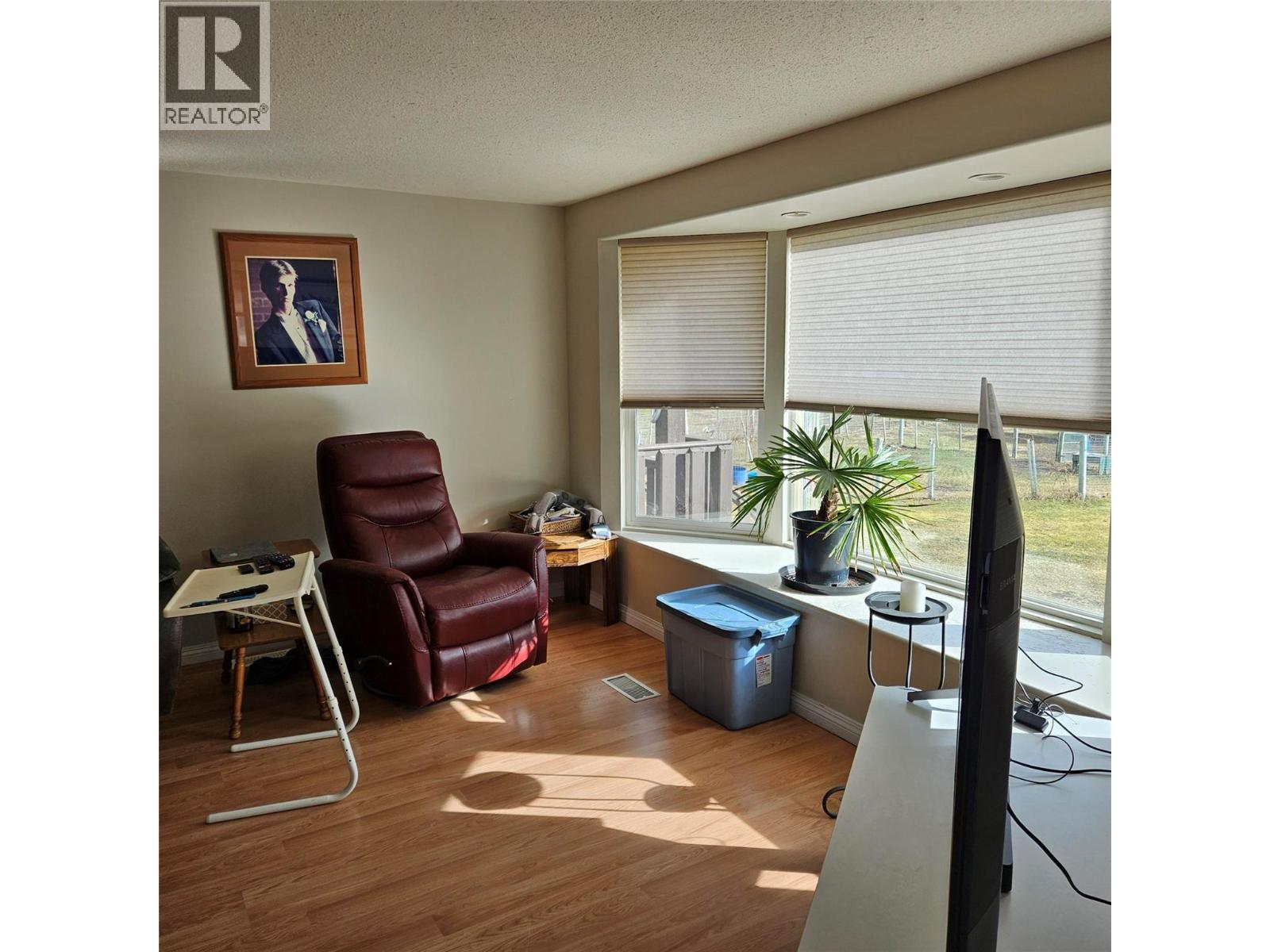 Lorem Ipsum Dolor Si, Falkland, British Columbia  V0E  - Photo 27 - DEMO28655256