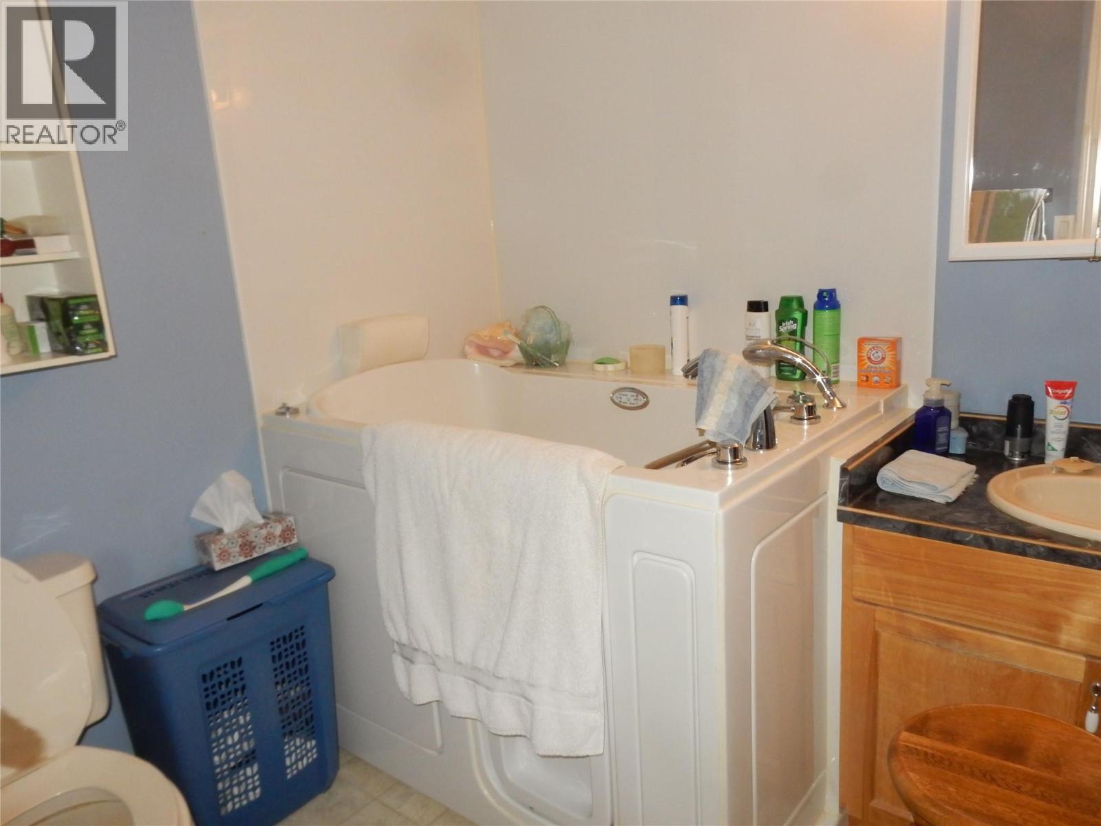 Lorem Ipsum Dolor Si, Falkland, British Columbia  V0E  - Photo 40 - DEMO28655256