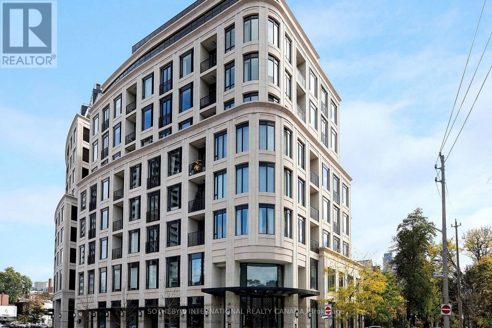 601 - 133 HAZELTON AVENUE, Toronto, Ontario