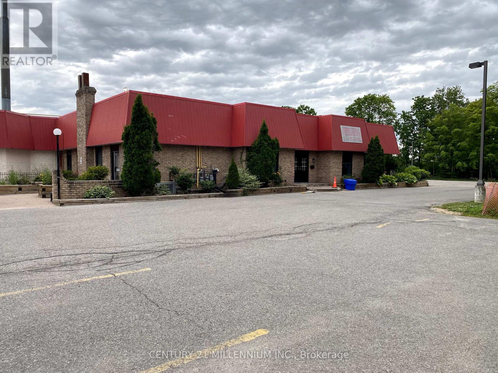 103 - 12637 Tenth Line, Whitchurch-Stouffville, Ontario  L4A 7X3 - Photo 2 - N12249763