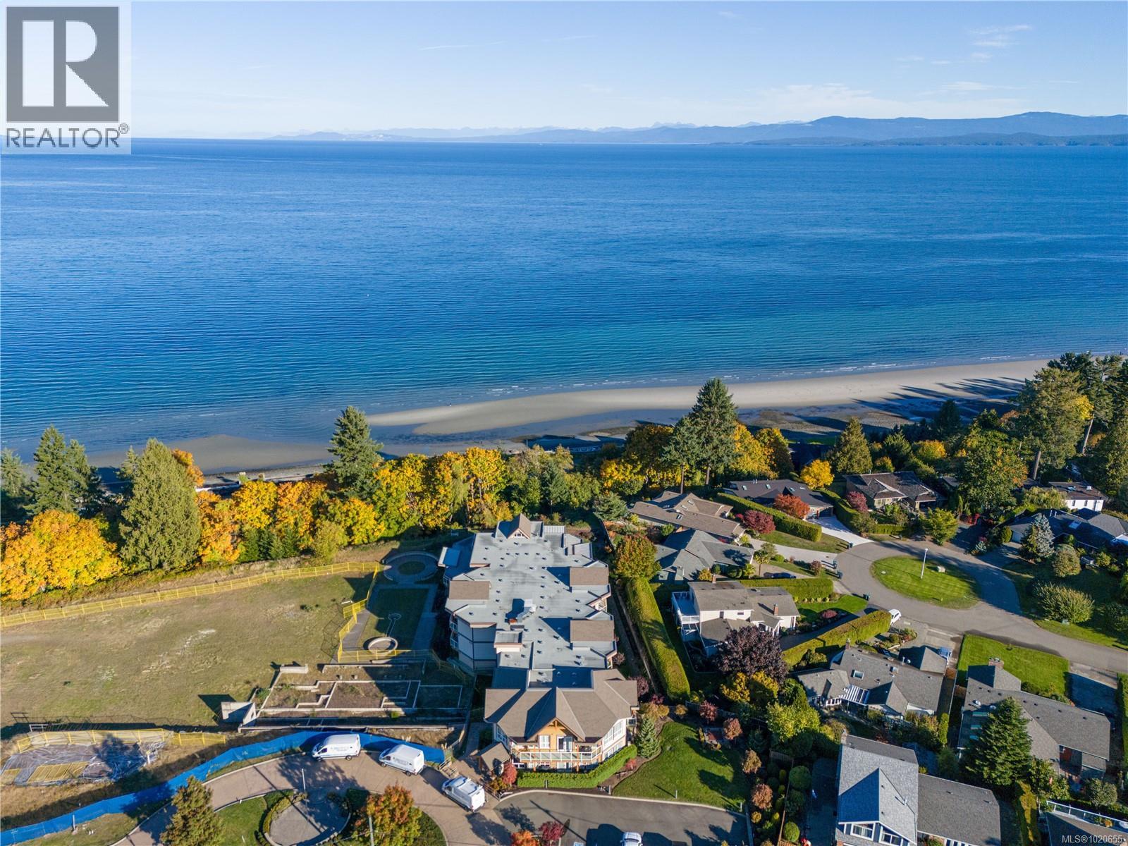 203 439 College Rd, Qualicum Beach, British Columbia  V9K 0B2 - Photo 50 - 1020655