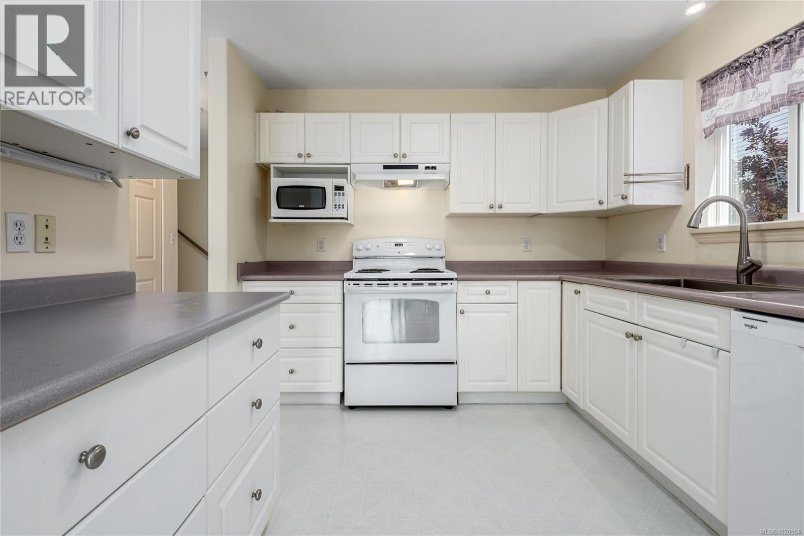 A 1927 Noort Pl, Courtenay, British Columbia  V9N 8Y5 - Photo 15 - 1020554