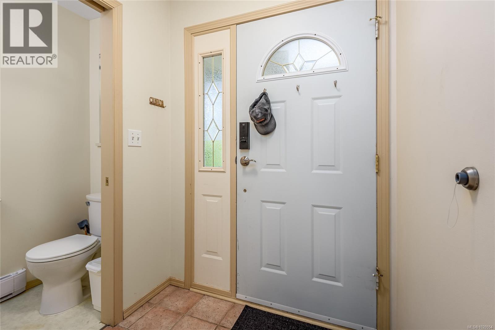 A 1927 Noort Pl, Courtenay, British Columbia  V9N 8Y5 - Photo 6 - 1020554